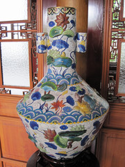 [Large Vase]