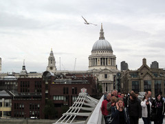 [St. Paul's Cathedral]