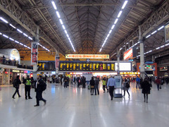 [Victoria Station]