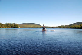 [Donnell Pond Hiking Cruise]